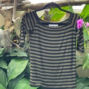 Fighting Eel Green Black Striped Top  Size L